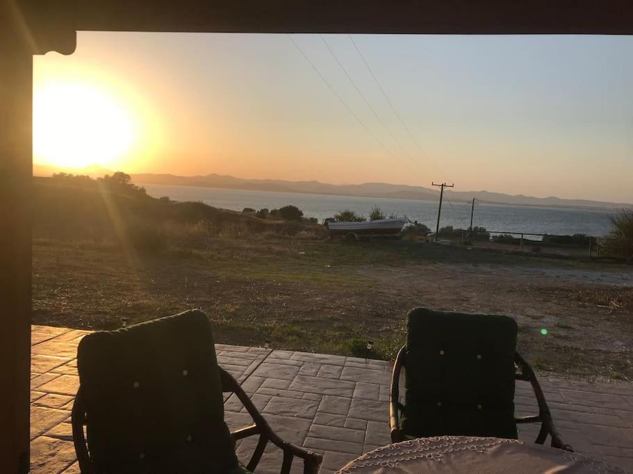 Moudros Sunset Apartment Moudhros Bagian luar foto