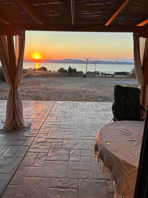 Moudros Sunset Apartment Moudhros Bagian luar foto